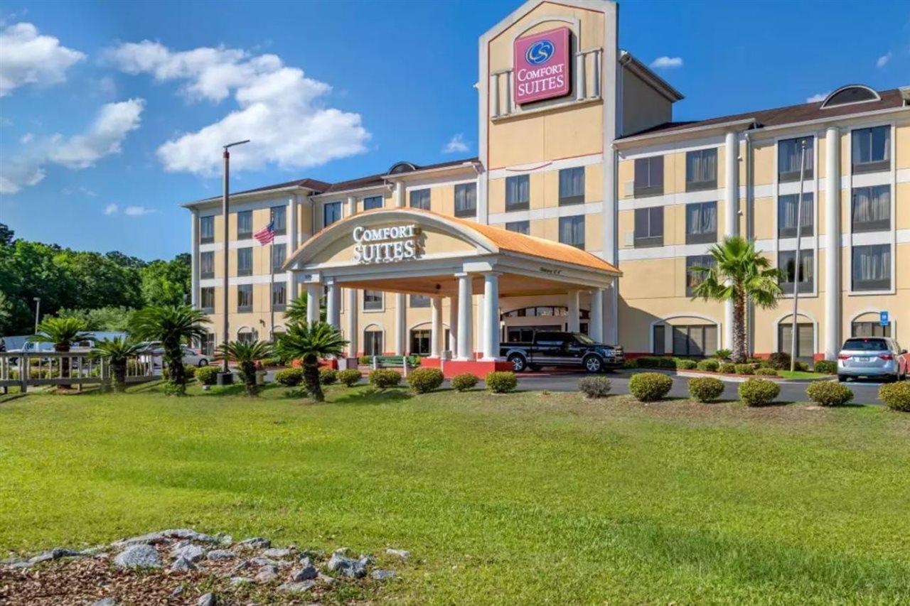 Comfort Savannah Gateway I-95