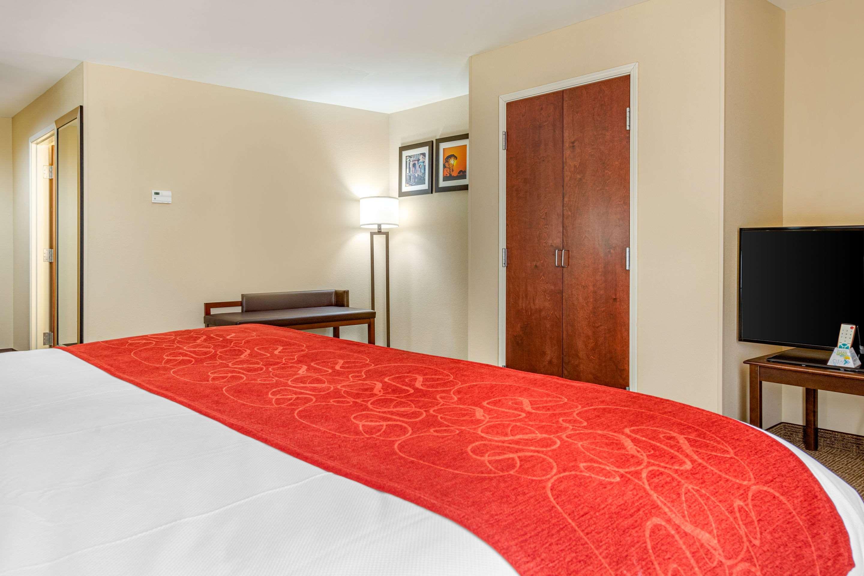 Hotel Comfort Savannah Gateway I-95 Georgetown