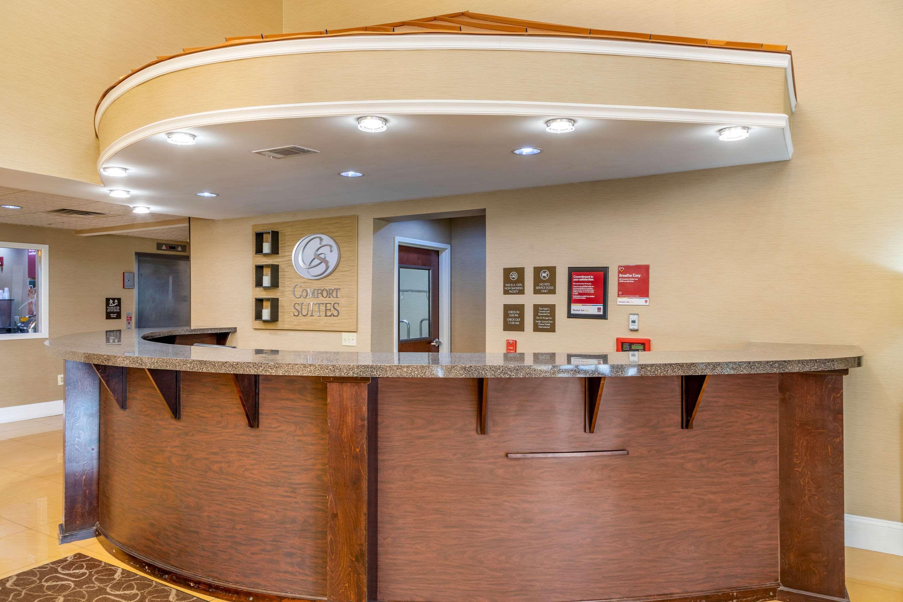 Comfort Savannah Gateway I-95 Hotel 3*